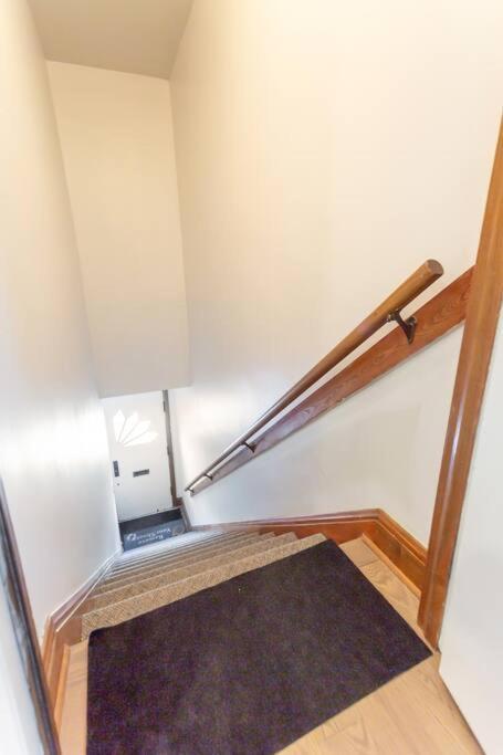 Free Parking, Beautiful 4 1/2- 2 Bedroom Apartment Montréal Exteriör bild