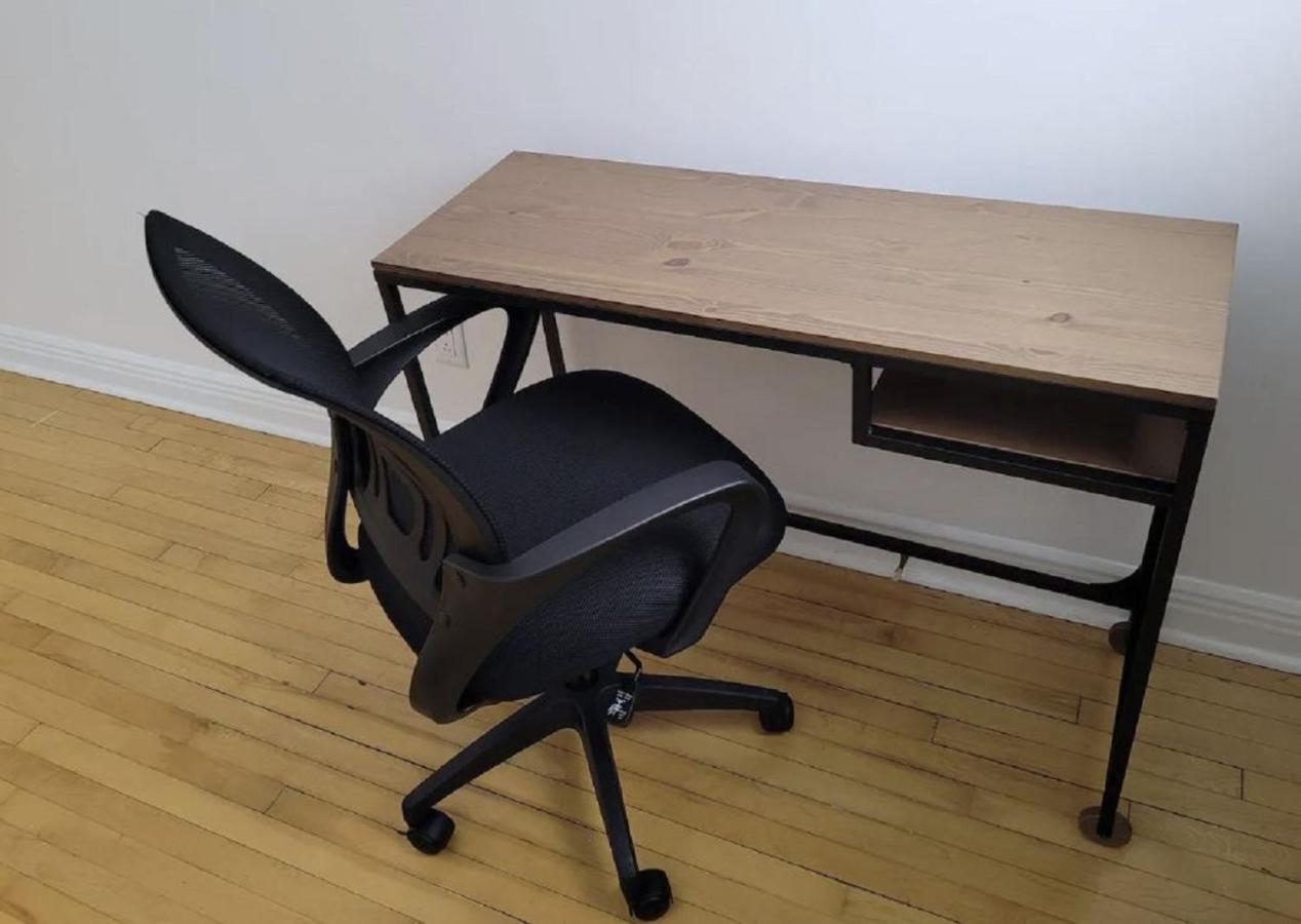 Free Parking, Beautiful 4 1/2- 2 Bedroom Apartment Montréal Exteriör bild